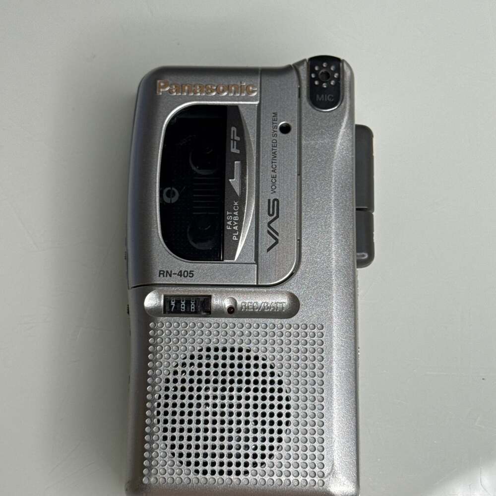 Panasonic RN-405 Micro Cassette Recorder with Voice Activation System